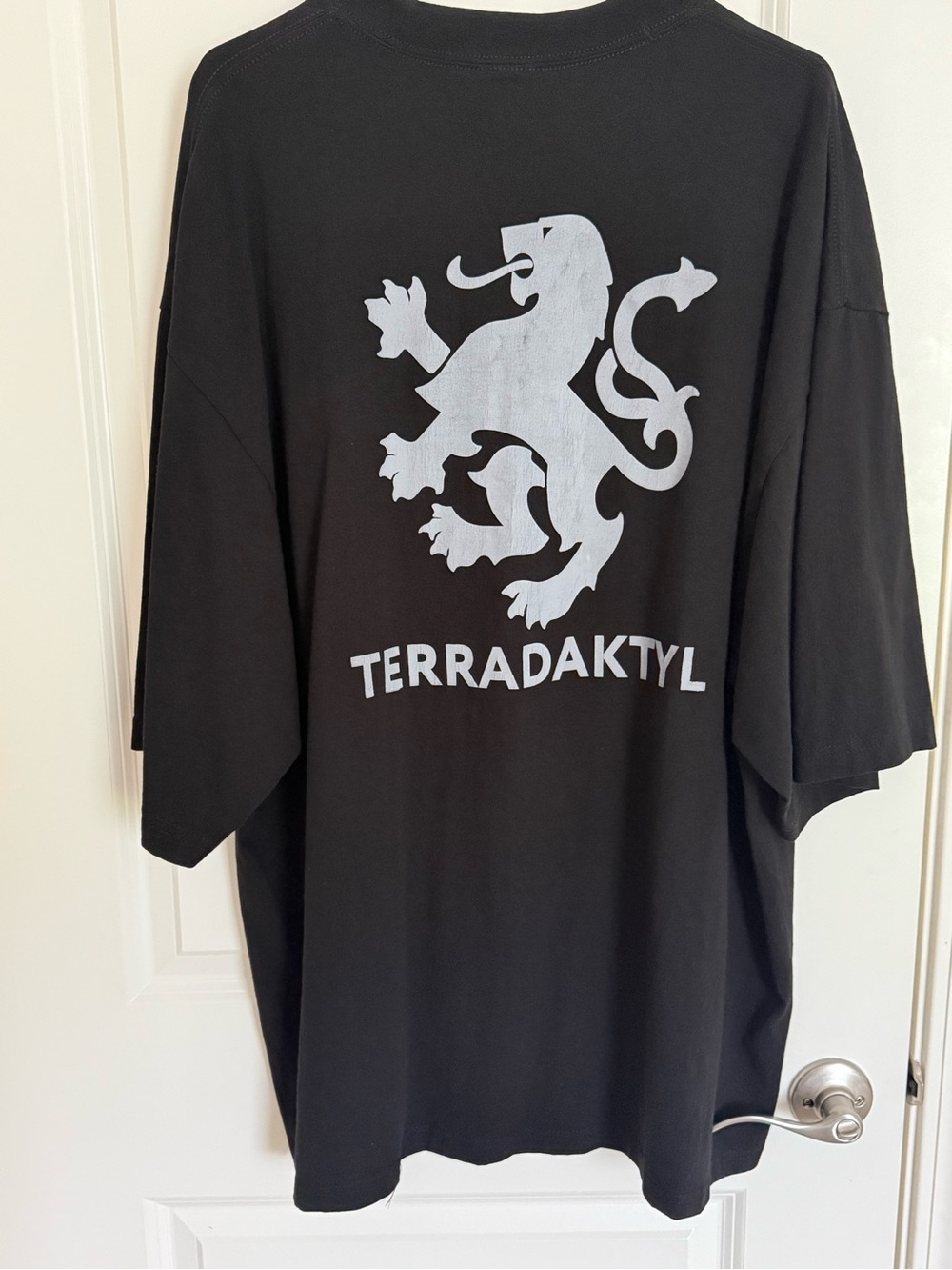 Cool Black Graphic Logo Tee Men Shirt